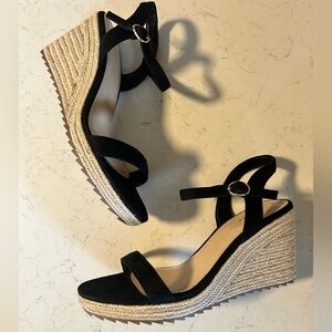 NWOT Platform Wedge Espadrille Black Faux Suede Open Toe Sandals